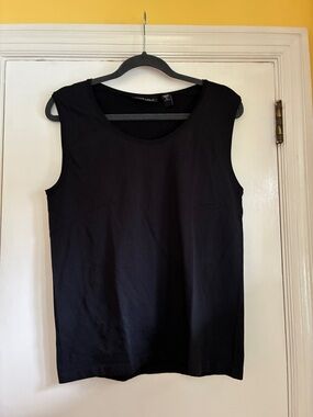 Valerie Stevens black shell